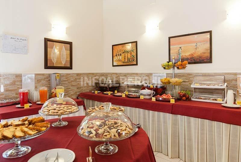 Hotel La Pergola Белларія-Іджеа-Марина Екстер'єр фото